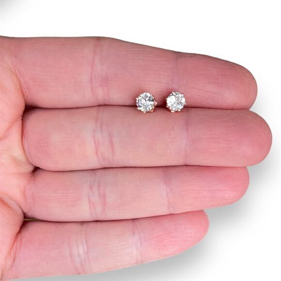 Gold Stud Earrings 5mm - Picture 3 of 6